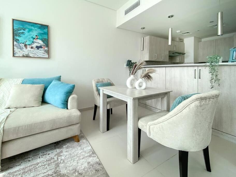1 Bedroom 65M2, Infinity Pool, West Beach, Noise Insulation Dubai Exterior photo